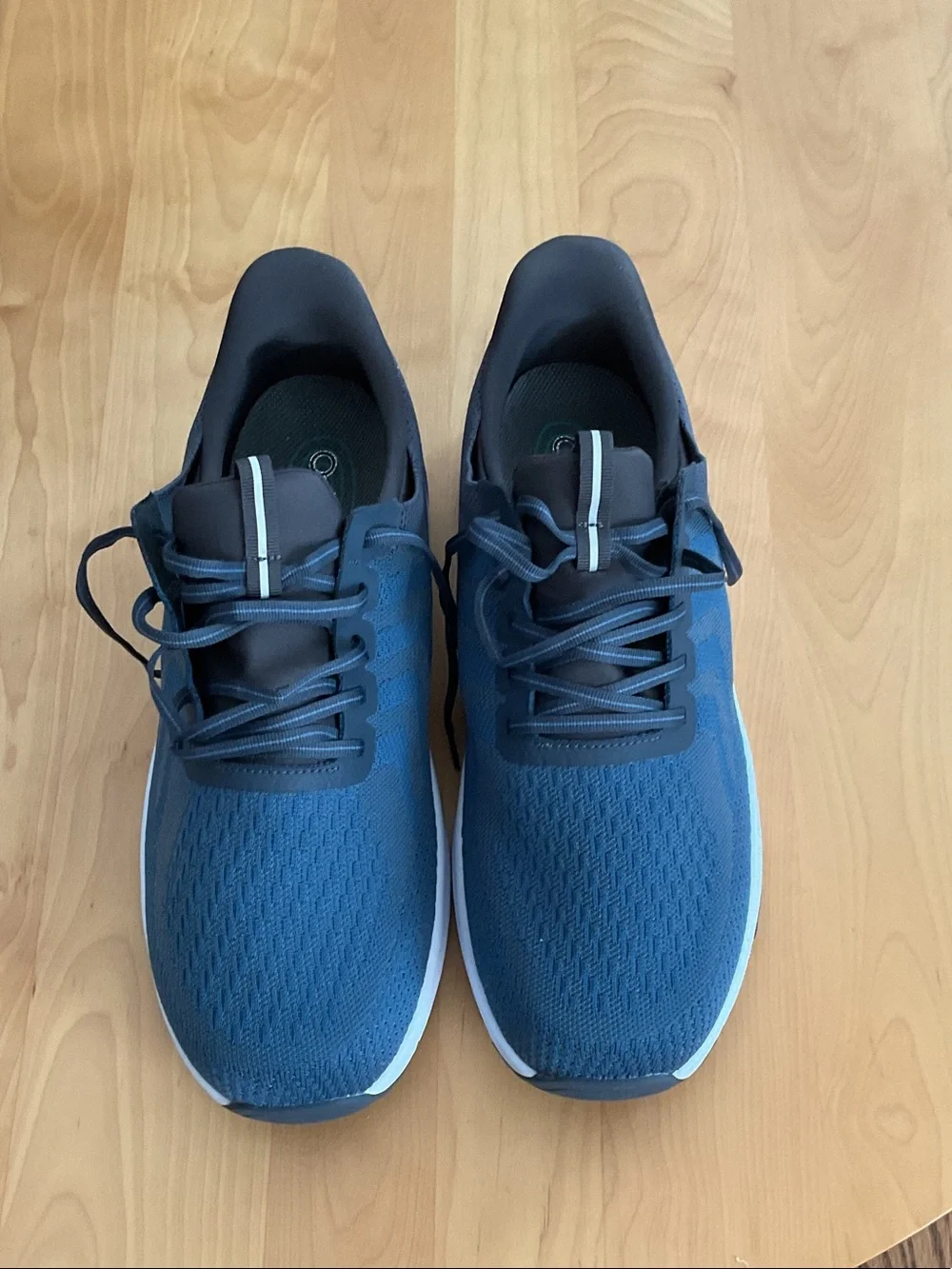 Men's Blue Athletic Running Shoes with Cushioned Support